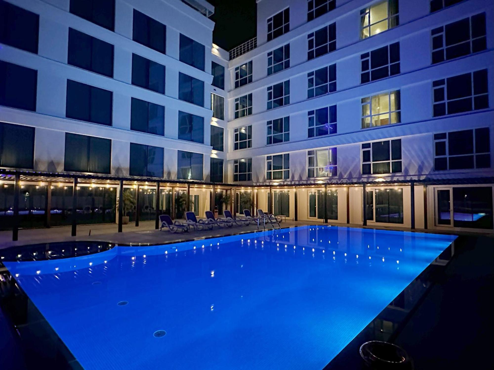 Sur Grand Hotel Exteriér fotografie